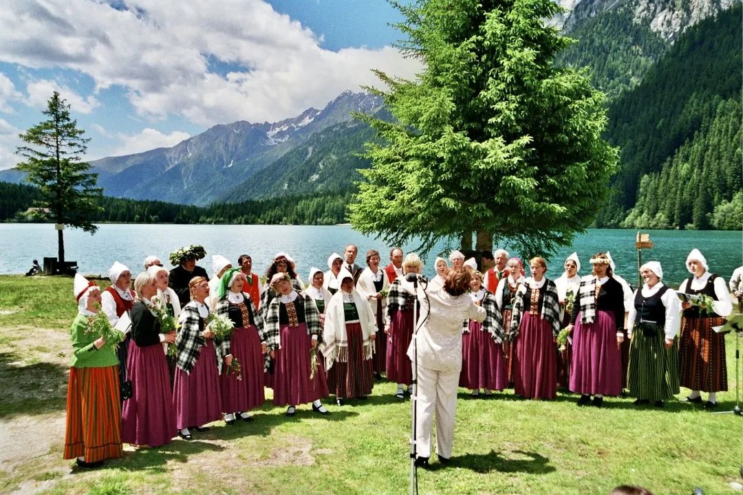 第27届意奥山谷千人国际合唱节(2024.6) 第27届意奥山谷千人国际合唱节(2024.6)